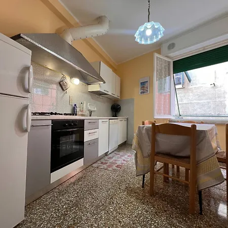 Vico Olmo 11 Very Central *