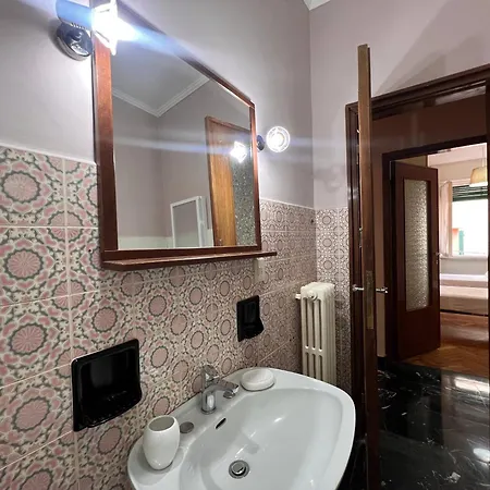 Vico Olmo 11 Very Central شقة راباللو